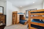Bunk room with 2 Twin over Twin beds